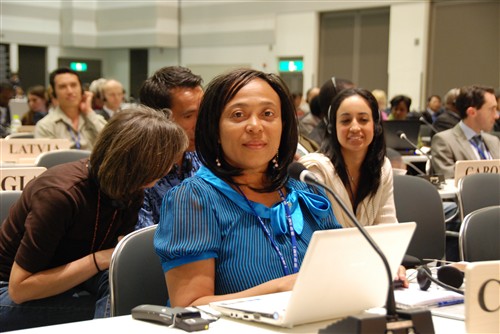 COP-MOP 5 Plenary Secretariat of the Convention on Biological Diversity