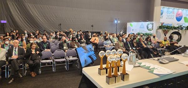 CHM Award COP 15 trophies