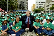 Ahmed Djoghlaf with some of the 1500 children of Curitiba who wrote a letter voicing their concern about the planet